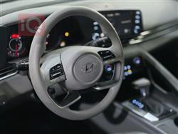 هیۆندای ئەلەنترا